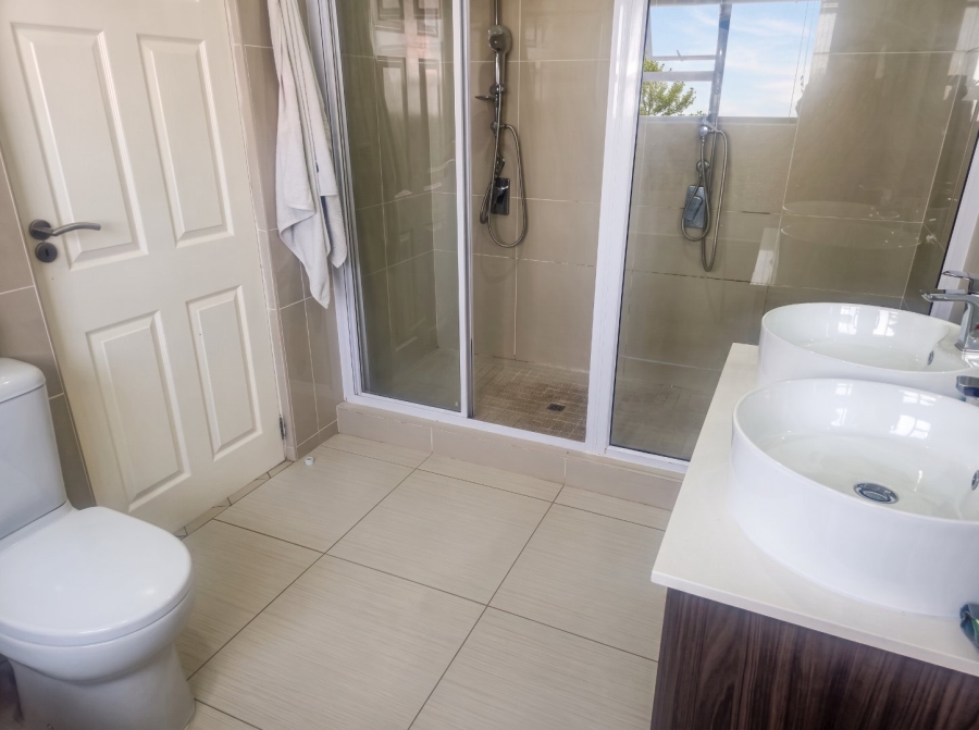 4 Bedroom Property for Sale in Wild Olive Estate Free State